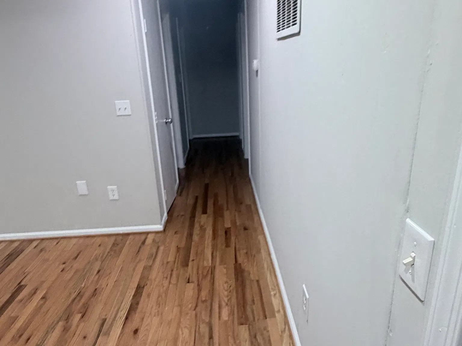 3 bed, 1.5 bath, 1370 sqft, $1,950 — Photo 4