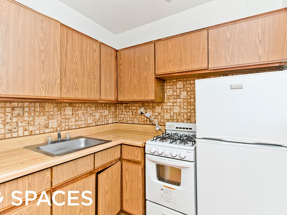 1st image of 739 W Belmont Ave APT 316