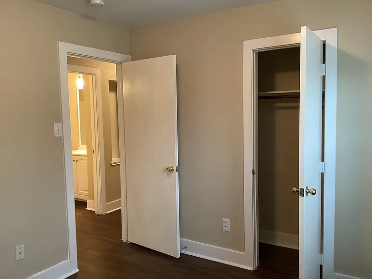 255 Crystal Isle Dr — Photo 16