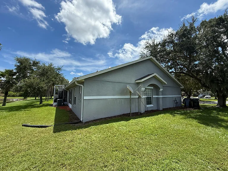 13531 Summerton Dr — Photo 24