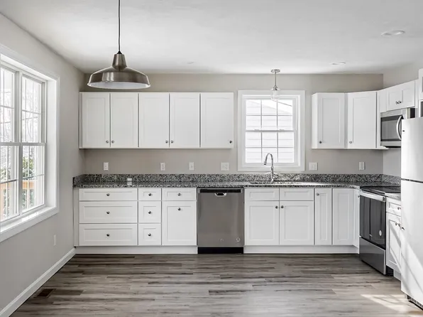 45-45A Garrison Ave, Worcester, MA 01606