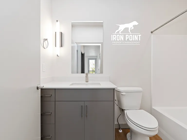 2219 W Kootenai St — Photo 19