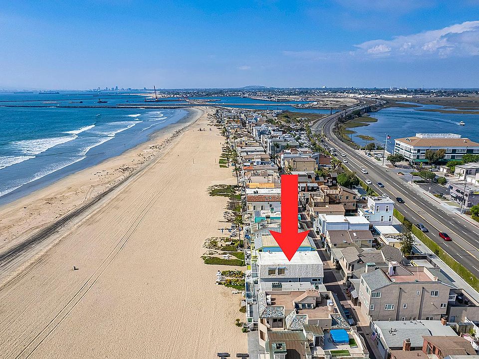 Pristine, quiet Surfside beach