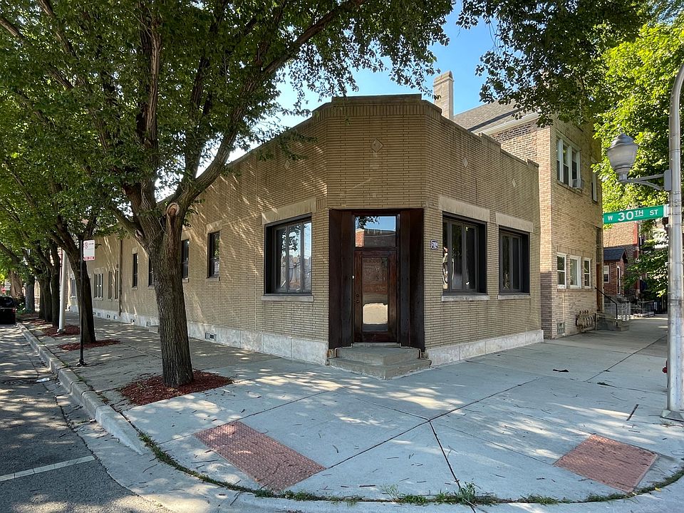 1st image of 2958 S Union Ave #1F