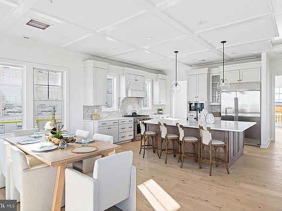 3rd image of 28431 Driftwood Ln #3