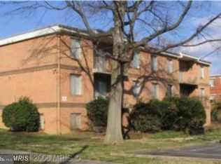 8 W Monroe Ave APT 201, Alexandria, VA 22301