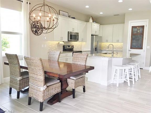 4th image of 10610 Carena Cir