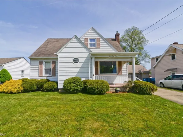 161 Harvey St, Struthers, OH 44471