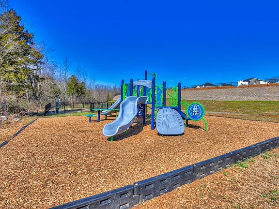 3rd image of 1130 Bluffton Cir Lot 88