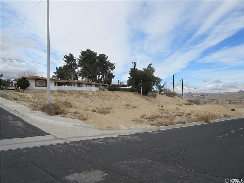 1st image of 0 La Paz Dr