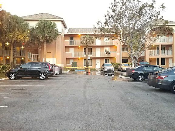 4th image of 6900 SW 39th St APT 313