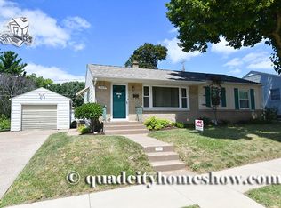 3159 15th Ave, Moline, IL 61265