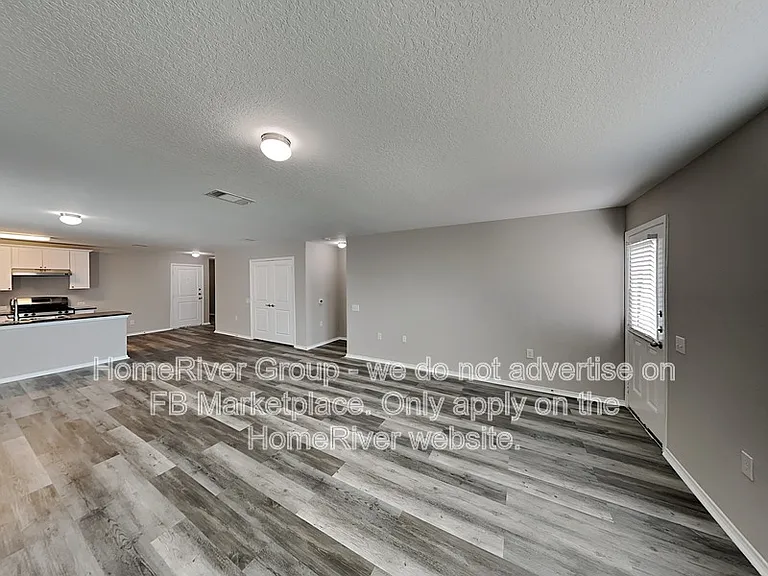 6807 Hibiscus Fls — Photo 9