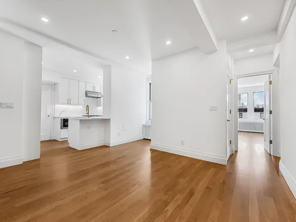 241 West 97th Street 2M image 2 of 27