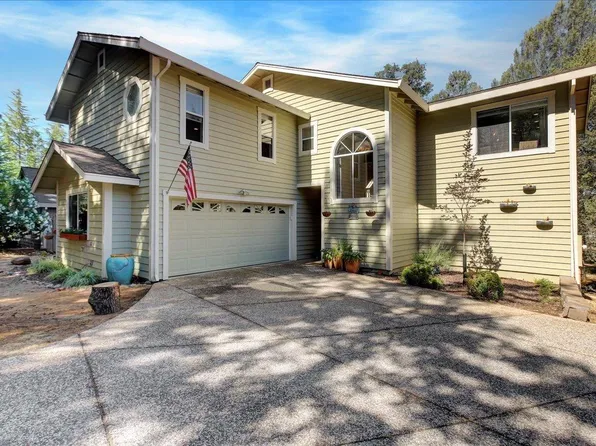 18726 Chaparral Dr, Penn Valley, CA 95946