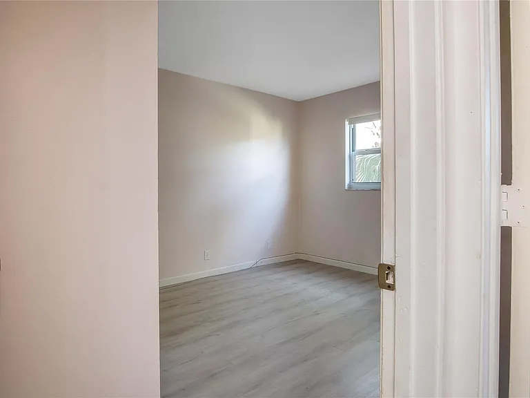 5186 NE 6th Ave #710 — Photo 22