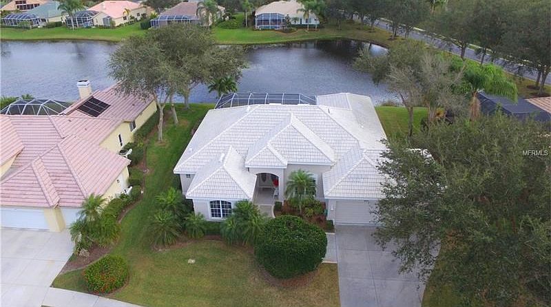 1st image of 422 Lansbrook Dr
