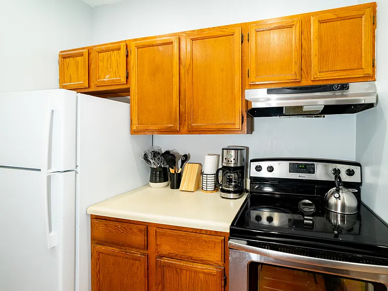 43 Myrtle Ave #1 — Photo 10