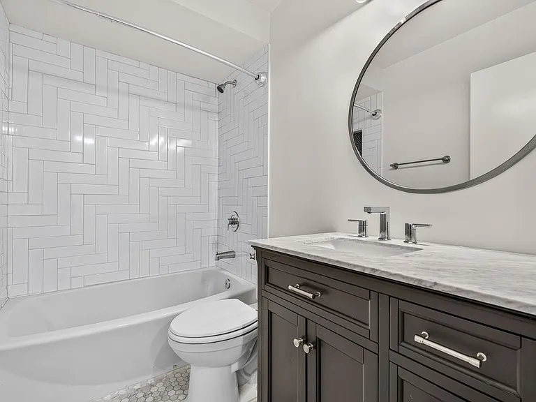 138 River Breeze Dr — Photo 24