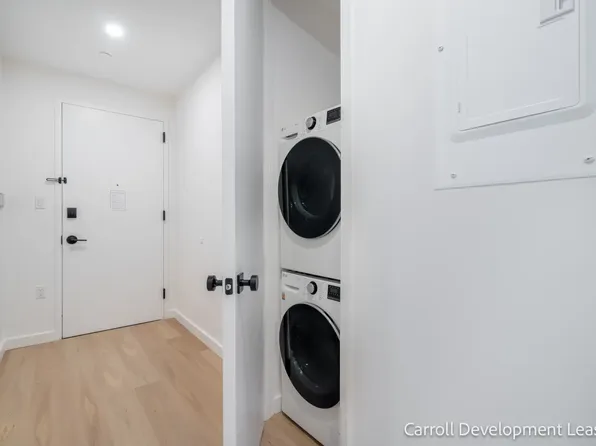 931 Carroll Street image 12 of 43