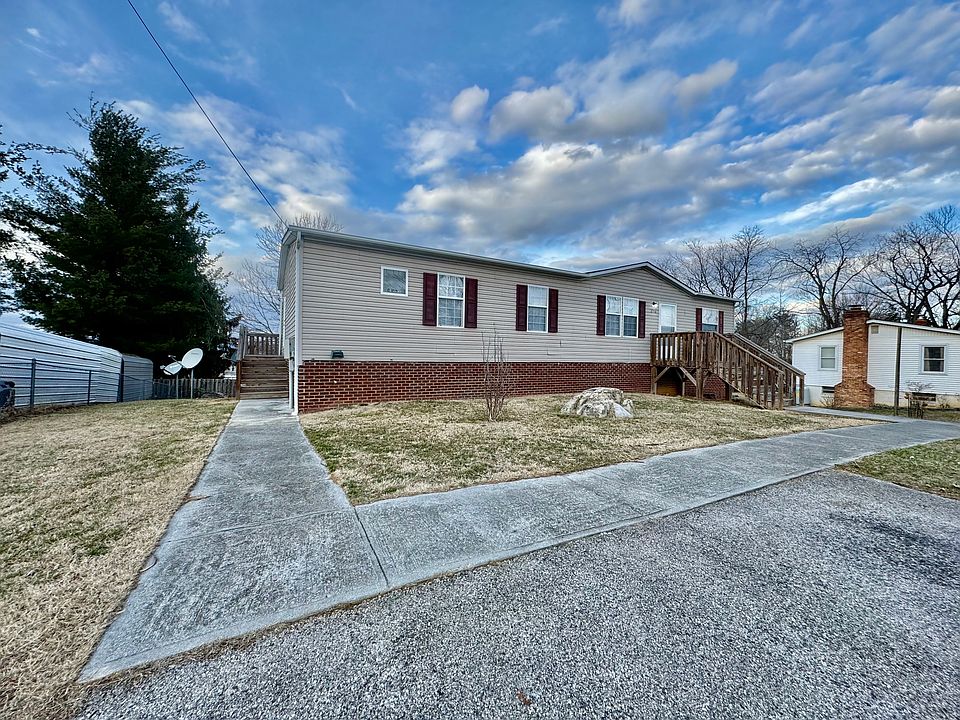 1st image of 2150 Fairview St
