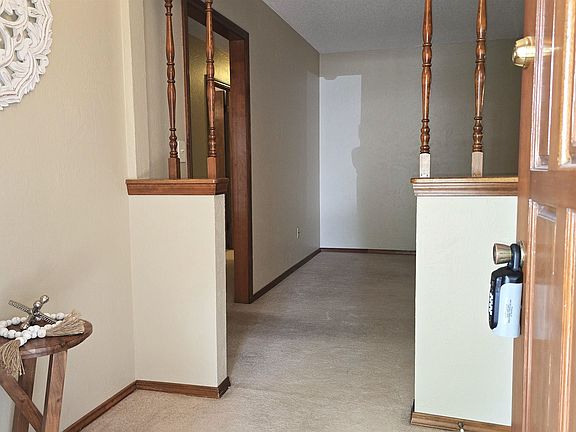 2nd image of 302 S Saddle Rd