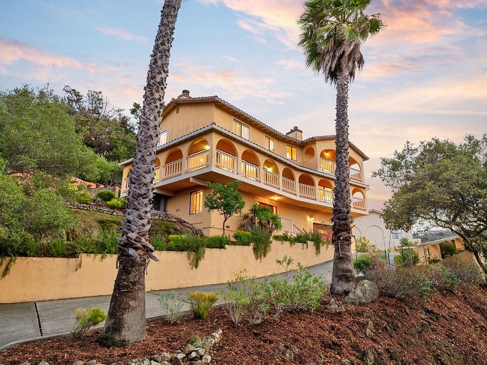 1st image of 181 Coronado Ave