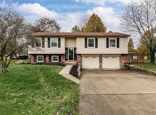 7793 Brookdale Dr, West Chester, OH 45069