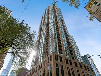 21 E Huron St APT 3301, Chicago, IL, 60611