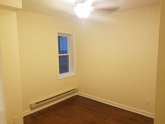 5th image of 3916 Pennsgrove St Floor 1