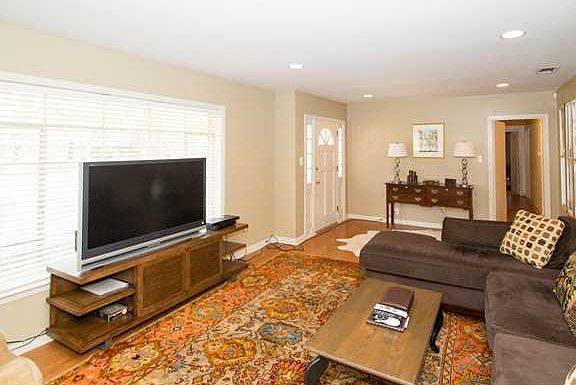 4th image of 2769 Marcelus Dr #1
