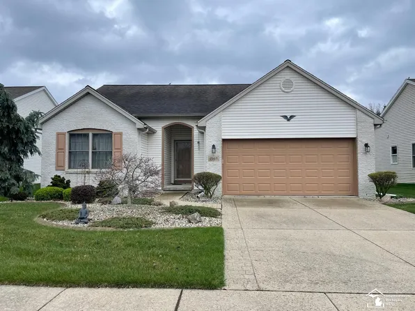 2163 Delaware Ln, Temperance, MI 48182