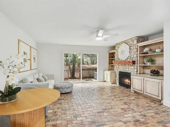 520 Greenlea Chase W, Oklahoma City, OK 73170