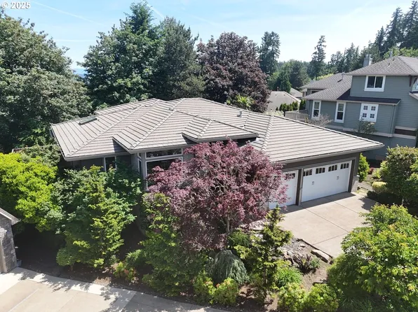 22040 Shannon Pl, West Linn, OR 97068