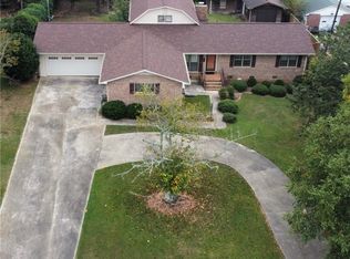 210 Rhodehaven Dr, Anderson, SC 29625