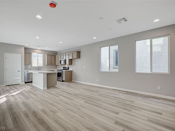 4th image of 10613 Dryades Ave