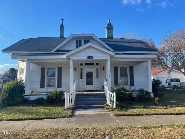 201 N Massey St, Selma, NC 27576