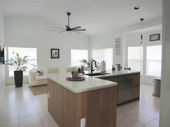 15230 SW 51st St, Miramar, FL 33027