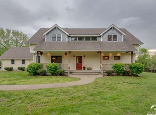 742 E 1600th Rd, Baldwin City, KS 66006