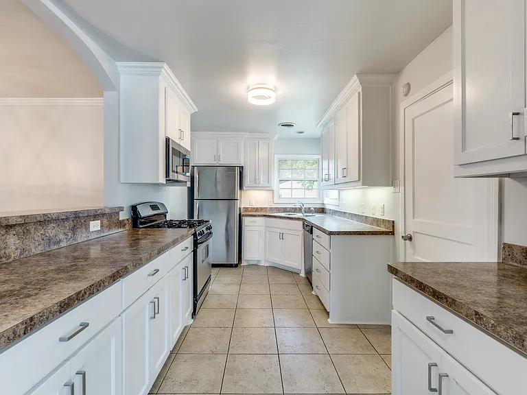 4812 Wateka Dr — Photo 10
