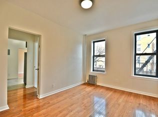 2273 41st St #6, Astoria, NY 11105