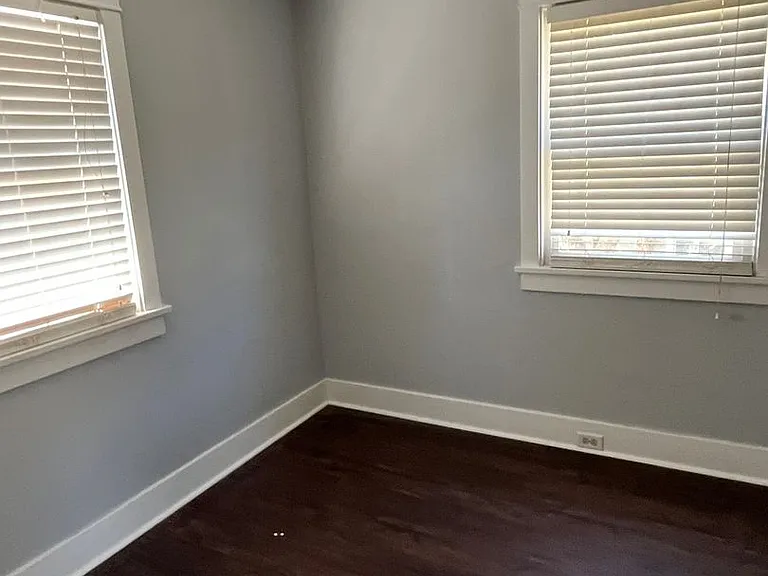1826 Oregon Ave — Photo 14