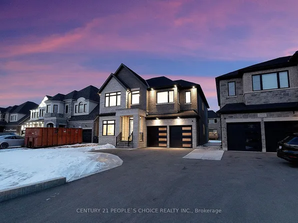 8915 Heritage Rd, Brampton, ON