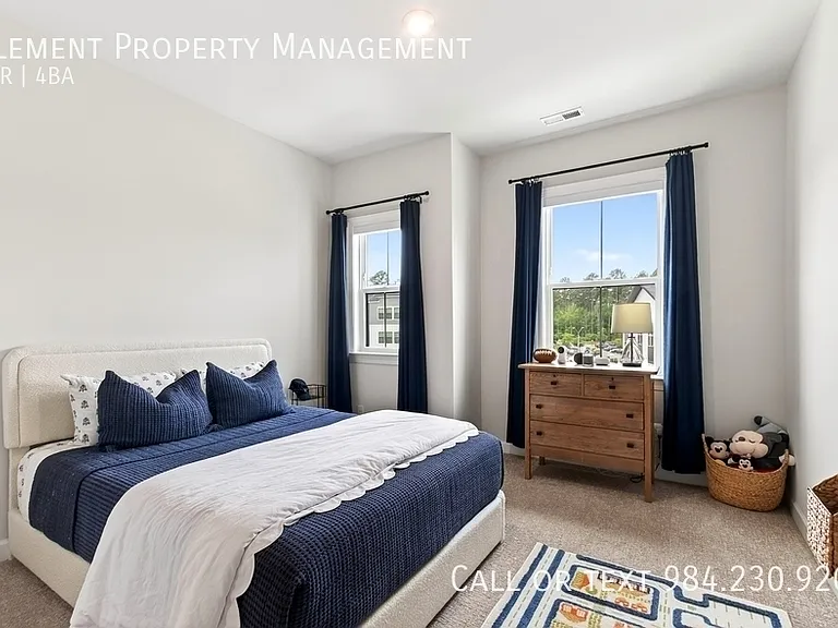 4730 Cypress Tree Ln #1 — Photo 40