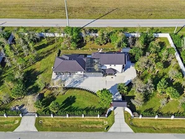 3585 33rd AVE NE, NAPLES, FL 34120