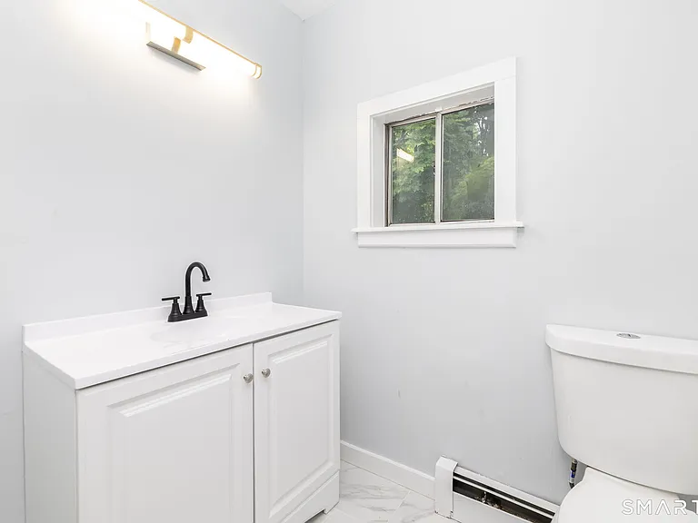 37 Enfield St — Photo 14