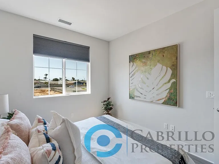 1675 Neptune Ave — Photo 34
