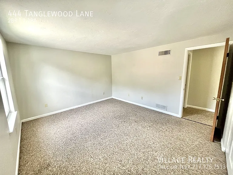 444 Tanglewood Ln — Photo 28