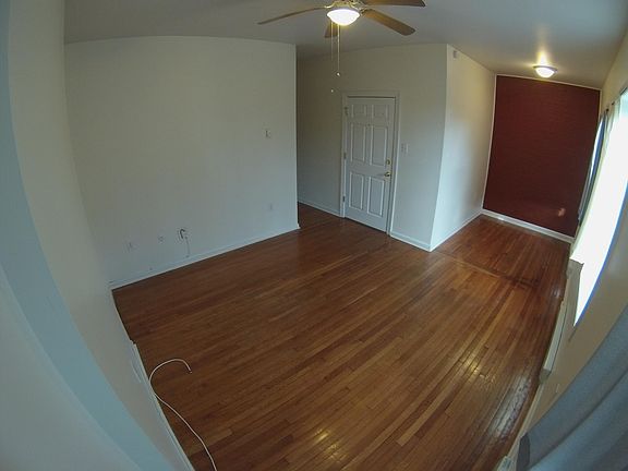 4th image of 61 Irving St #2