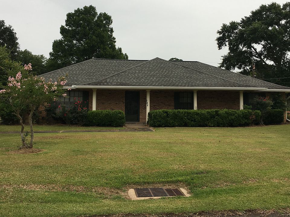 1st image of 301 Perrodin St